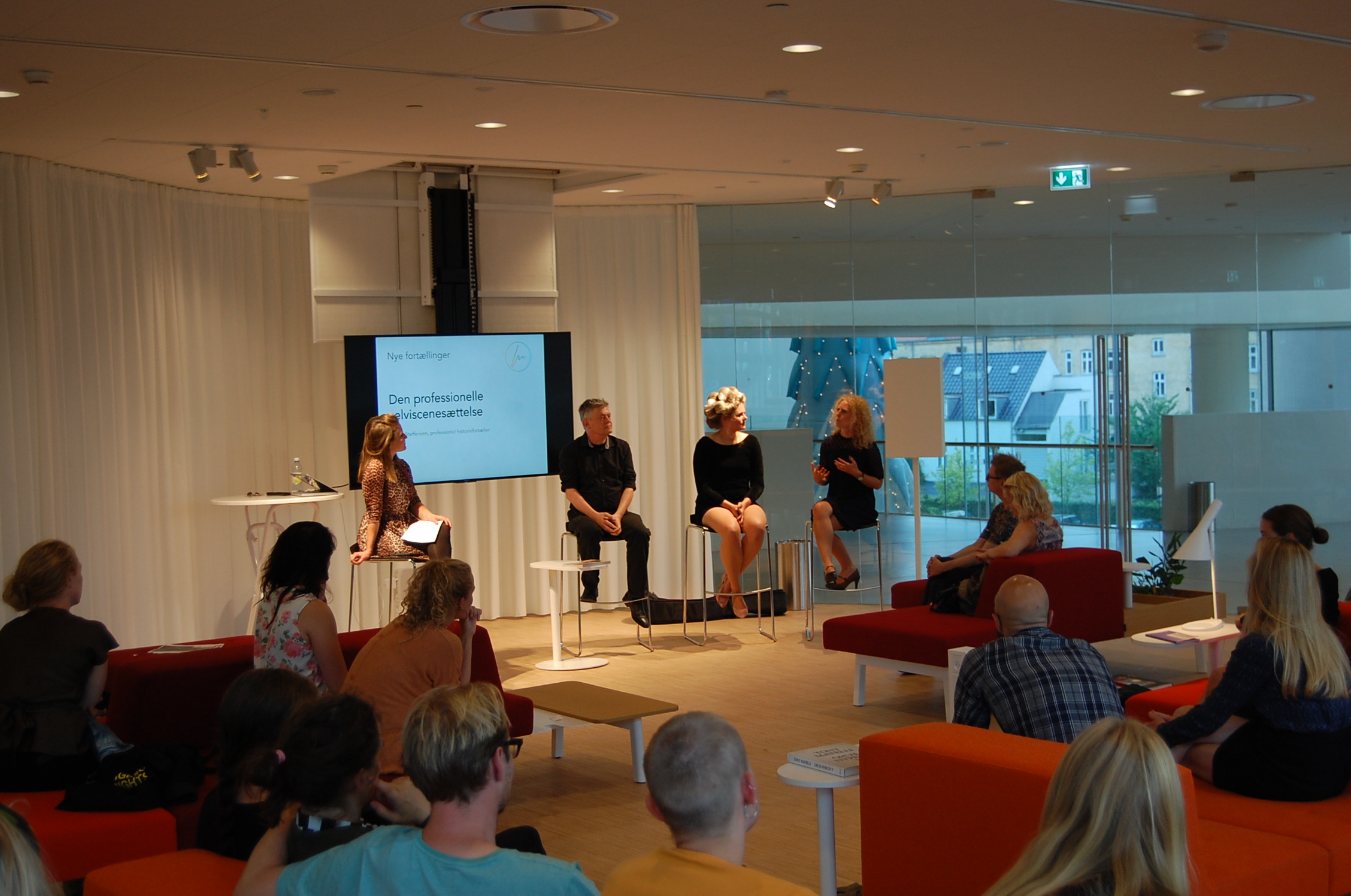 Livemagasinet @ ARoS Public: Selviscenesættelse